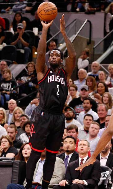 Rockets rain 3's in blowout of Spurs